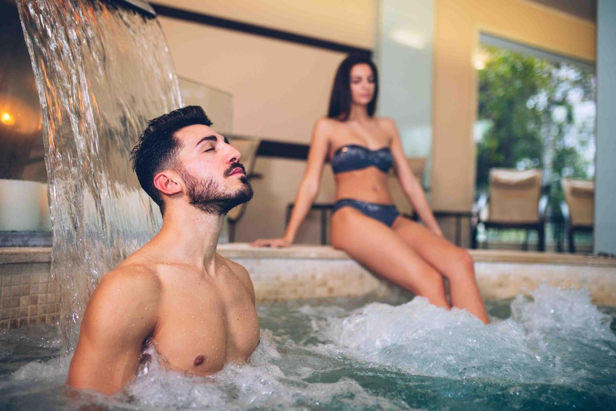 Rizzi Aquacharme Hotel & Spa Boario Terme Екстериор снимка