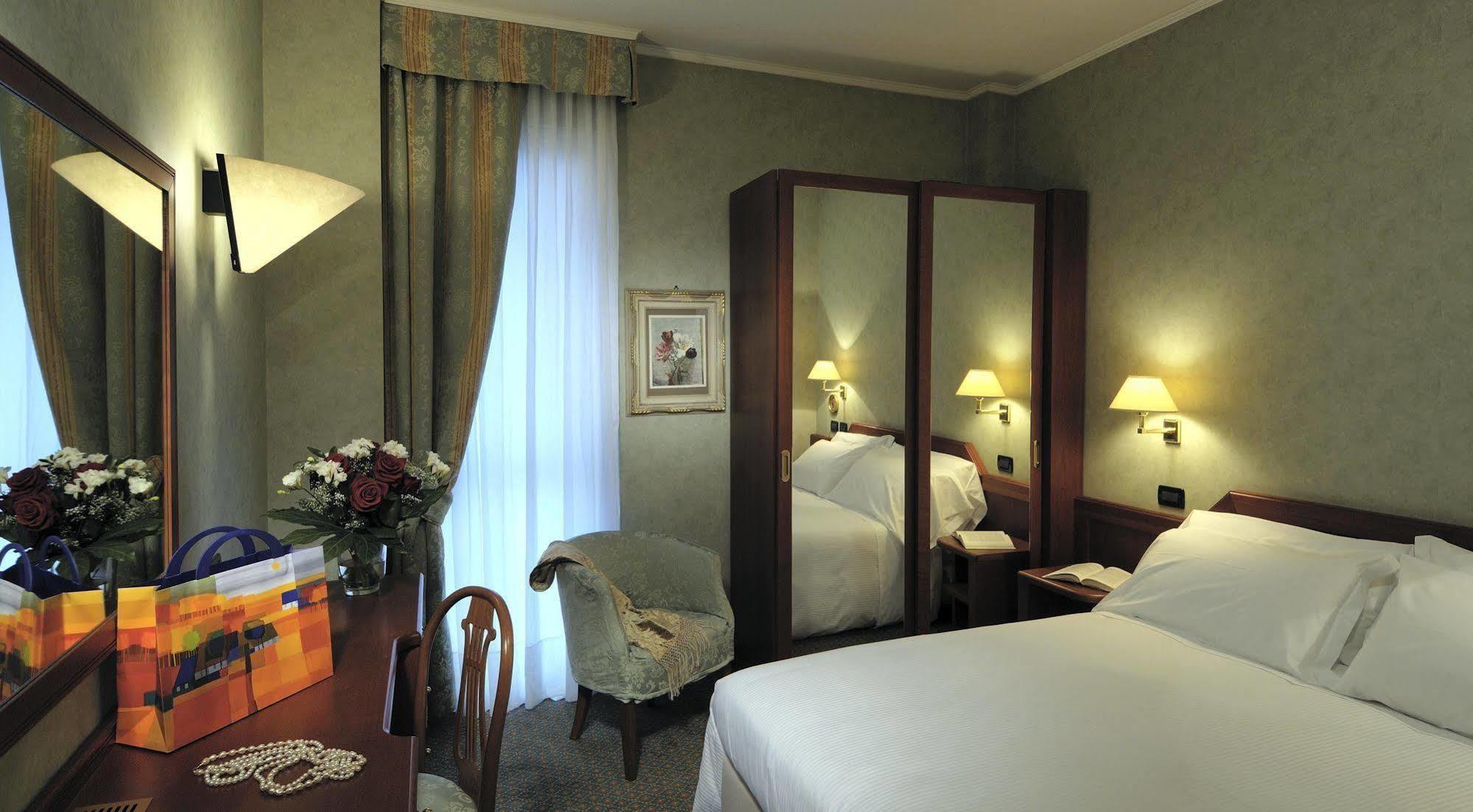 Rizzi Aquacharme Hotel & Spa Boario Terme Екстериор снимка