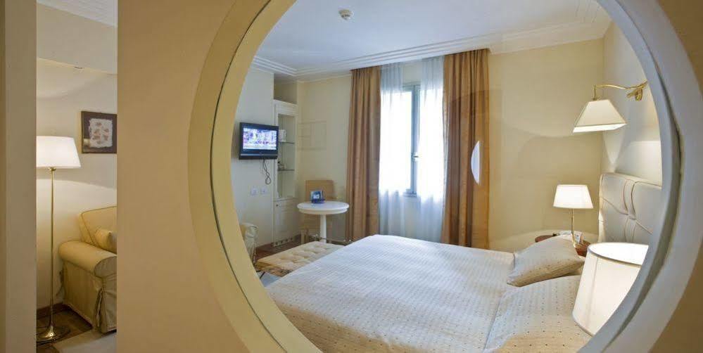 Rizzi Aquacharme Hotel & Spa Boario Terme Екстериор снимка