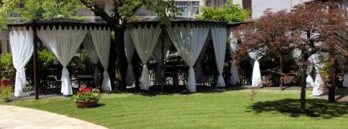 Rizzi Aquacharme Hotel & Spa Boario Terme Екстериор снимка